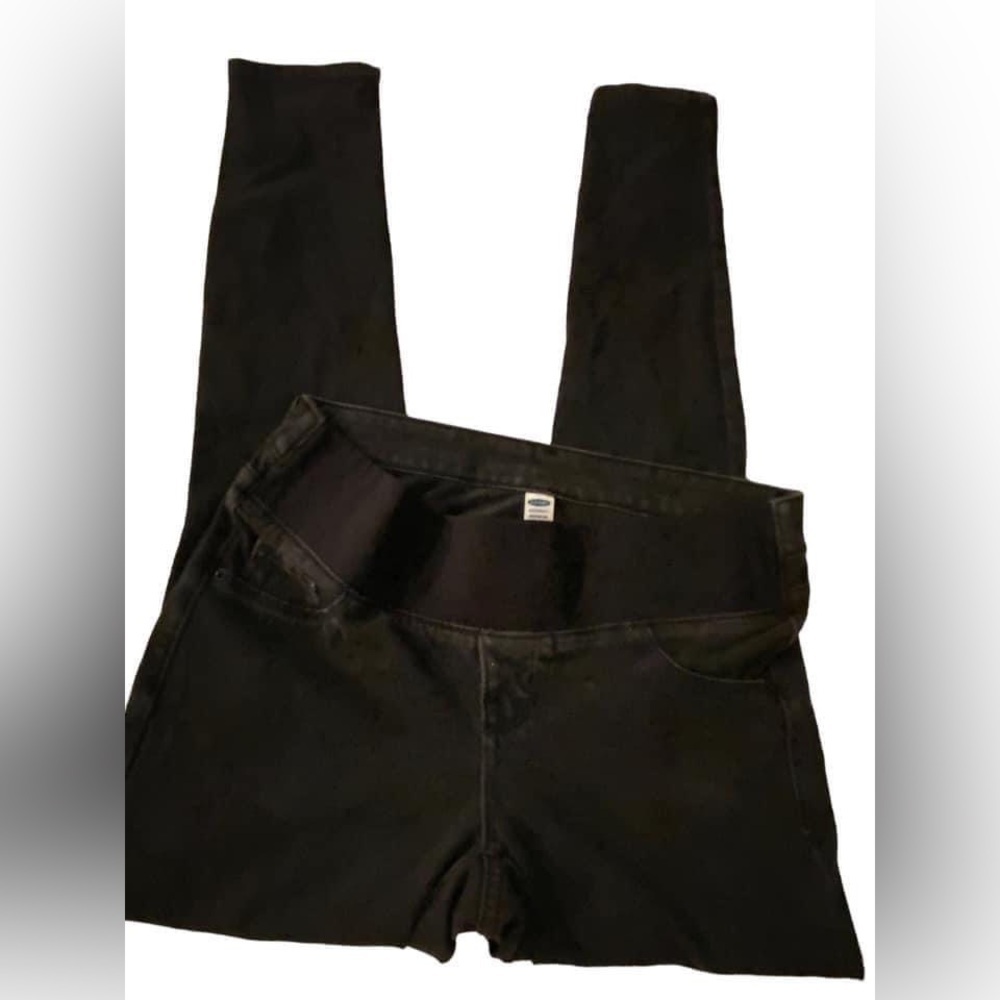 💥6/$35💥
 Old Navy Black Maternity Rockstar Pants